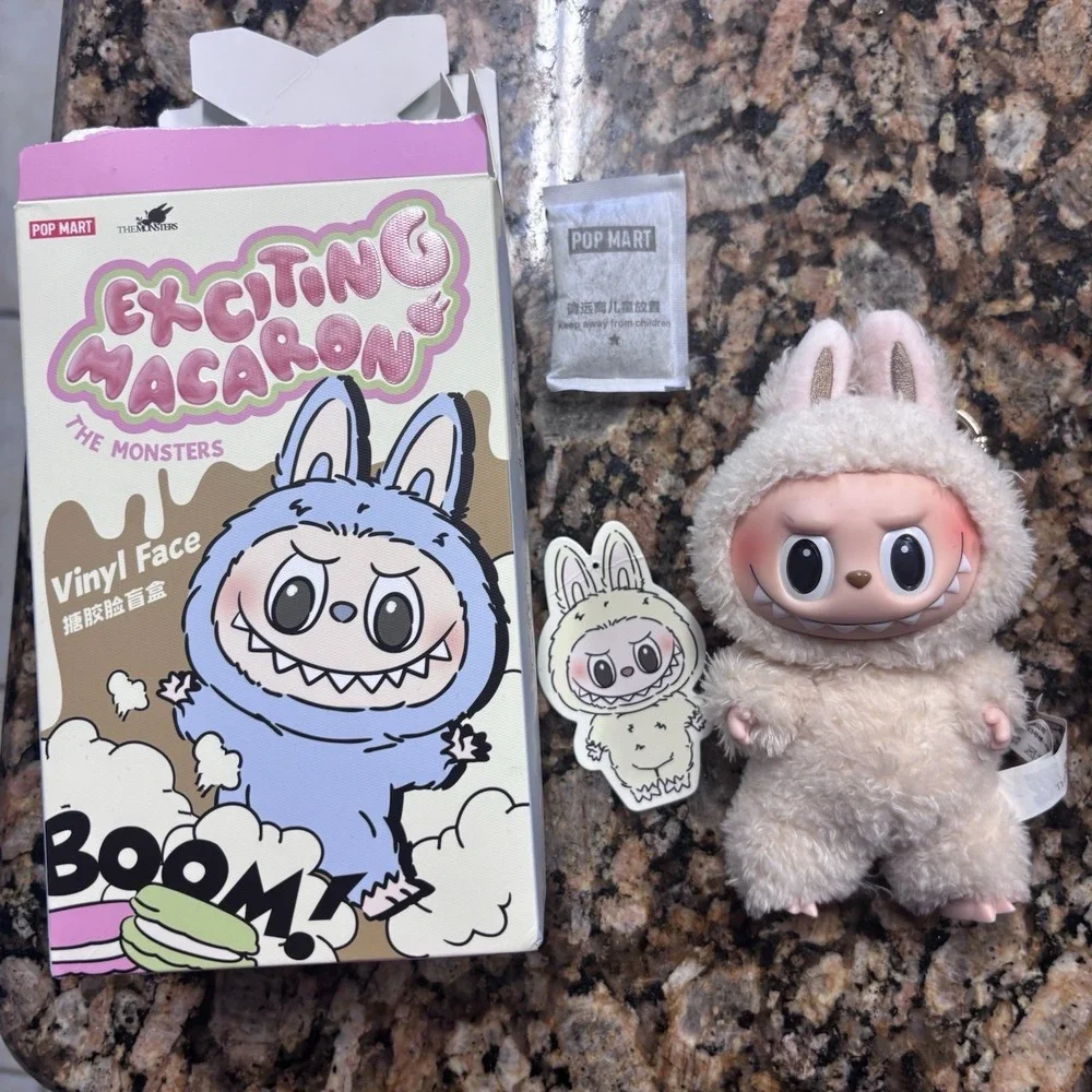 Popmart Labubu THE MONSTERS Exciting Macaron - Soymilk